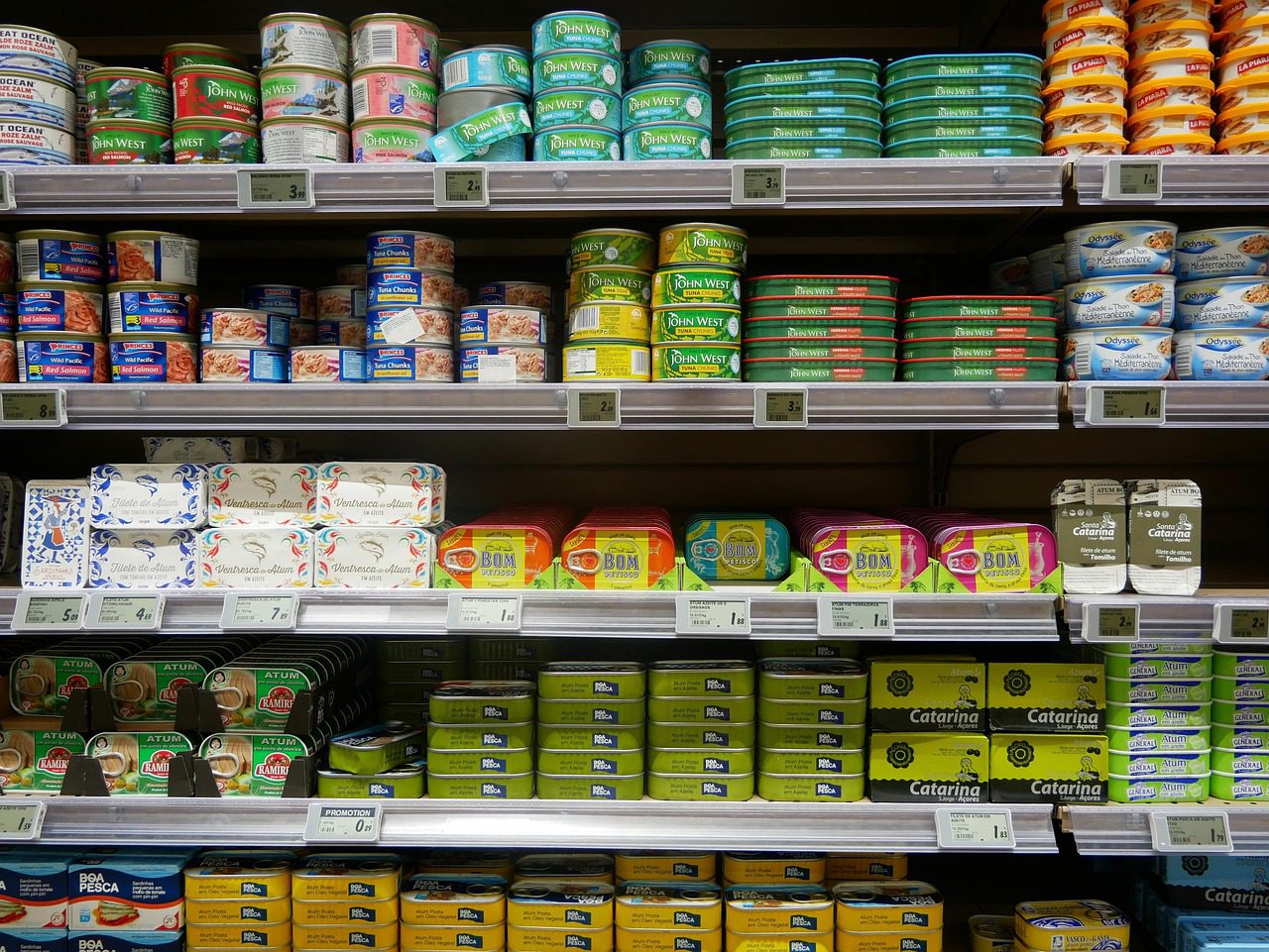 shelf, shop fittings, stock, winkelaanbieding, shops, display, grocery store, commercial break, offer, daily offer, product, canned, zalmblikje, tonijnblikje, salmon canned, tuna in a can, sardines in a tin, portfolio of brands, comprising, foodstuffs, grocery store, grocery store, grocery store, grocery store, grocery store, foodstuffs