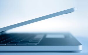 Новите Surface Pro и Surface Laptop пристигнуваат: постепени надградби и силен AI поттик од Microsoft