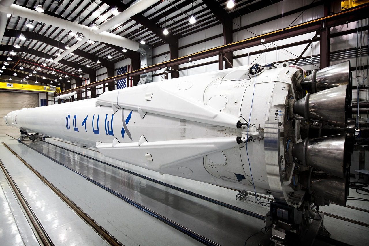 hangar, rocket, rocket science, transportation, spacex, industries, development, cape canaveral, gray science, gray industry, spacex, spacex, spacex, spacex, spacex